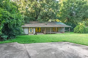 5212 Wales St, Charlotte, NC 28269 - Photo 7