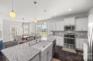 660 Brookhaven Dr, Fort Mill, SC 29708 - Photo 9