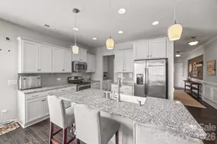 660 Brookhaven Dr, Fort Mill, SC 29708 - Photo 9