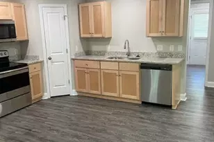 807 New Castle Ct, Albemarle, NC 28001 - Photo 3