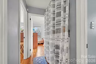 537 Kentbrook Dr, Charlotte, NC 28213 - Photo 11