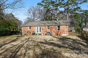 537 Kentbrook Dr, Charlotte, NC 28213 - Photo 21