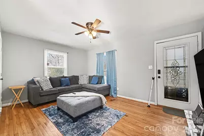 537 Kentbrook Drive, Charlotte, NC 28213 - Photo 9