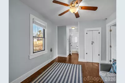 609 Edgewood Avenue, Hendersonville, NC 28792 - Photo 23