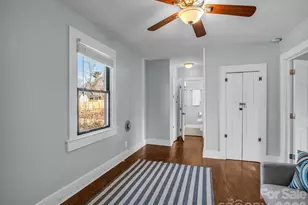 609 Edgewood Ave, Hendersonville, NC 28792 - Photo 23