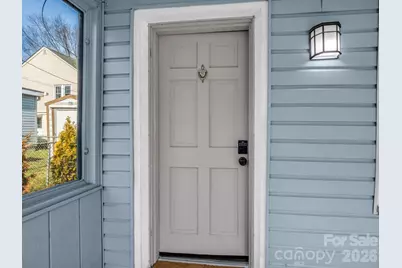 609 Edgewood Avenue, Hendersonville, NC 28792 - Photo 5