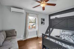 609 Edgewood Ave, Hendersonville, NC 28792 - Photo 21