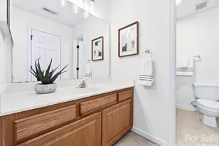 9977 Reindeer Way Ln, Charlotte, NC 28216 - Photo 25