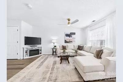 9977 Reindeer Way Lane, Charlotte, NC 28216 - Photo 7