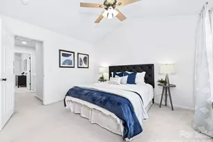 9977 Reindeer Way Ln, Charlotte, NC 28216 - Photo 23