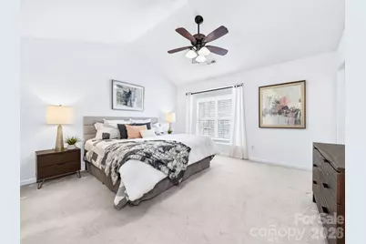 9977 Reindeer Way Lane, Charlotte, NC 28216 - Photo 15