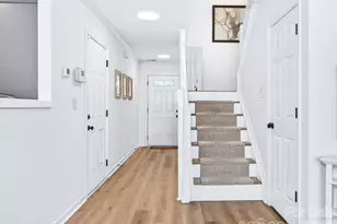 9977 Reindeer Way Ln, Charlotte, NC 28216 - Photo 3