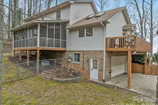 24 Abbey Ln, Hendersonville, NC 28739 - Photo 37