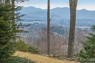 24 Abbey Ln, Hendersonville, NC 28739 - Photo 7