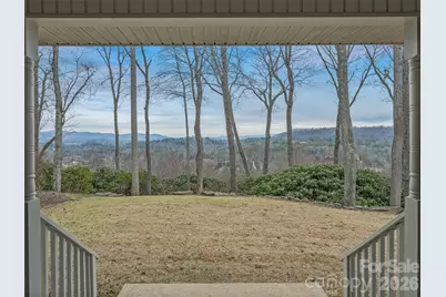 24 Abbey Lane, Hendersonville, NC 28739 - Photo 5