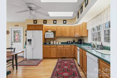 24 Abbey Lane, Hendersonville, NC 28739 - Photo 13