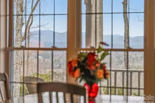 24 Abbey Ln, Hendersonville, NC 28739 - Photo 13