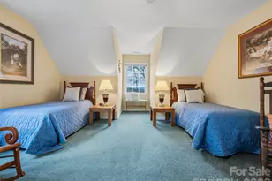 24 Abbey Ln, Hendersonville, NC 28739 - Photo 29