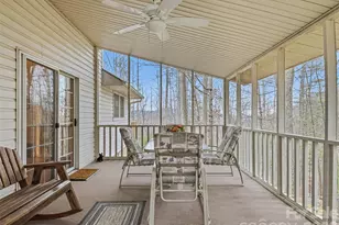 24 Abbey Ln, Hendersonville, NC 28739 - Photo 31
