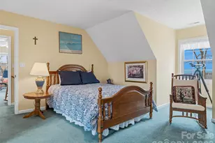 24 Abbey Ln, Hendersonville, NC 28739 - Photo 25