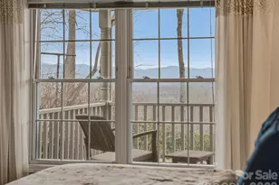 24 Abbey Ln, Hendersonville, NC 28739 - Photo 21