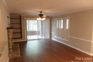 1109 E Morehead St, Charlotte, NC 28204 - Photo 5