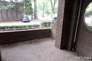 1109 E Morehead St, Charlotte, NC 28204 - Photo 13