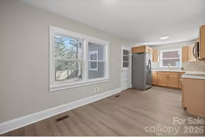 4035 Sheffield Drive, Charlotte, NC 28205 - Photo 11