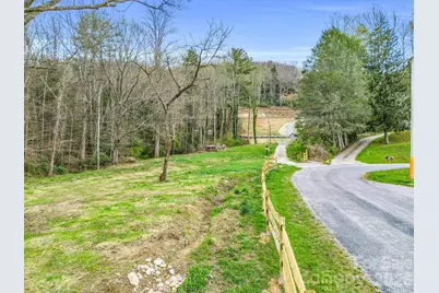 97 Yale Road, Hendersonville, NC 28739 - Photo 33