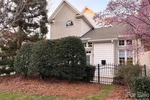 11704 Easthampton Cir, Charlotte, NC 28277 - Photo 37