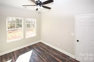 2362 21st Ave NE, Hickory, NC 28601 - Photo 15