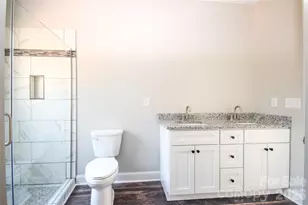 2362 21st Ave NE, Hickory, NC 28601 - Photo 13