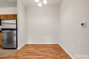 181 Brickton Village Cir, Fletcher, NC 28732 - Photo 7