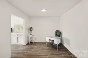 5308 River Falls Dr, Charlotte, NC 28215 - Photo 5