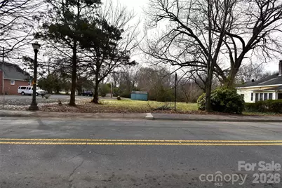 20724 Catawba Avenue #11, Cornelius, NC 28031 - Photo 7