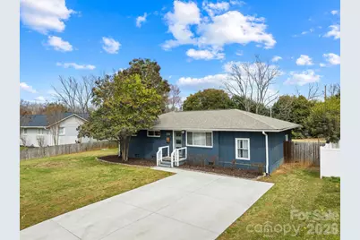 4127 Strangford Avenue, Charlotte, NC 28215 - Photo 3