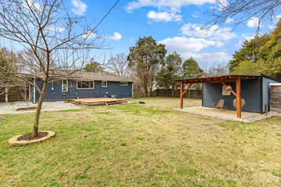 4127 Strangford Avenue, Charlotte, NC 28215 - Photo 31