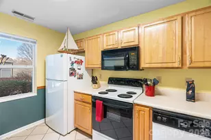 101 Carlyle Way, Asheville, NC 28803 - Photo 3