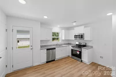 418 Kershaw Street, Lancaster, SC 29720 - Photo 9