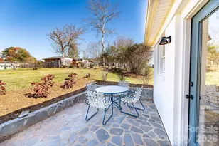 11 Clinton St, Weaverville, NC 28787 - Photo 27