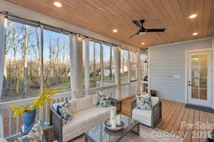 10904 Leyton Pl, Charlotte, NC 28227 - Photo 3