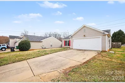 9908 Peppermint Lane, Charlotte, NC 28215 - Photo 3