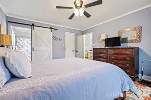 9908 Peppermint Ln, Charlotte, NC 28215 - Photo 19