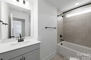 4051 Bass River Pkwy, Charlotte, NC 28217 - Photo 31