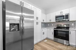 1141 & 1143 12th Street Dr SW, Hickory, NC 28602 - Photo 9