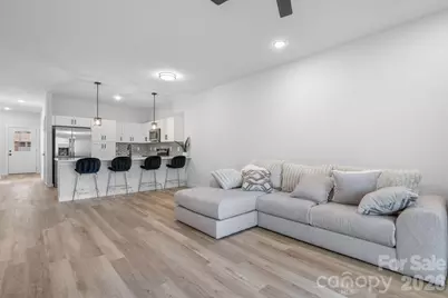 1141 & 1143 12th Street Drive SW, Hickory, NC 28602 - Photo 5