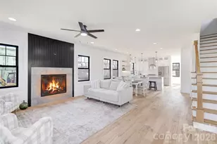 4 S Martha Kate Dr, Hendersonville, NC 28792 - Photo 41