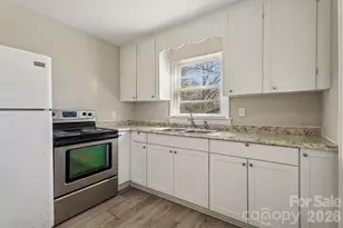 1713 Younger Ave, Statesville, NC 28677 - Photo 21