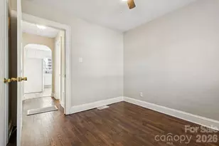 1713 Younger Ave, Statesville, NC 28677 - Photo 9