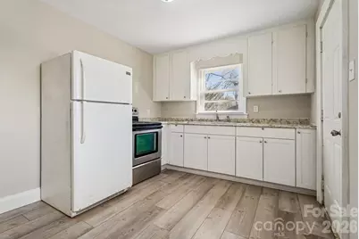 1713 Younger Avenue, Statesville, NC 28677 - Photo 19